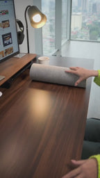 Tapis de bureau avec recharge intégrée