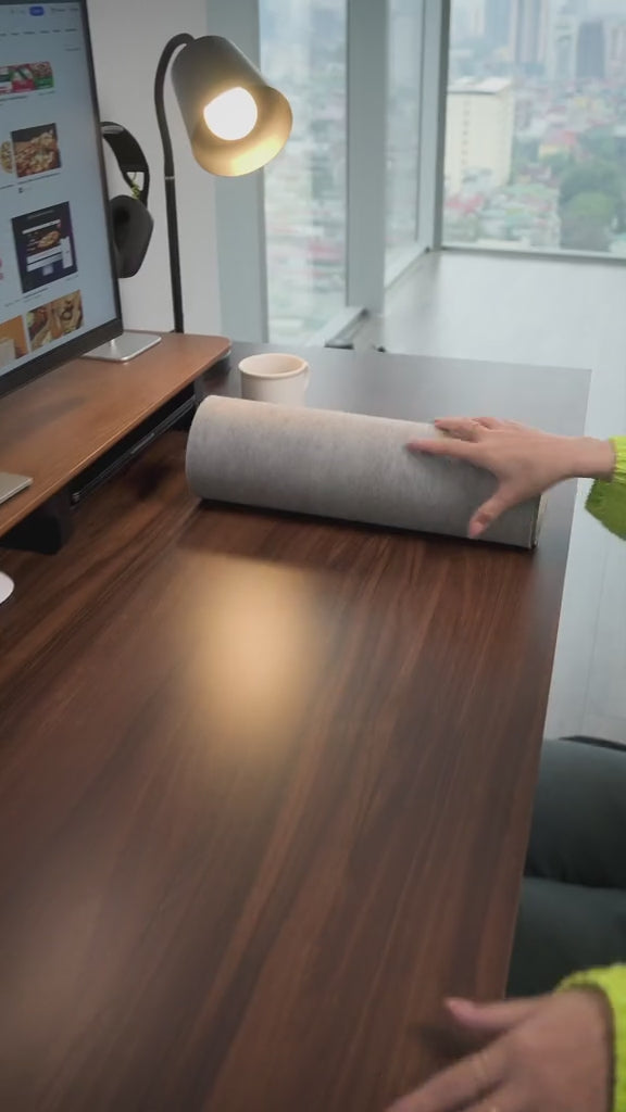 Tapis de bureau avec recharge intégrée